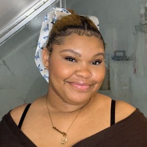 Meet your Posher, Chantelle